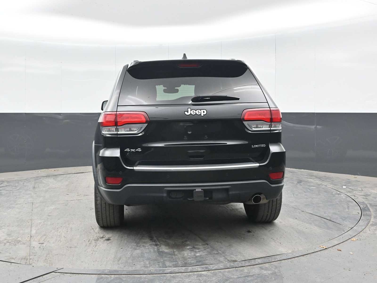Used 2021 Jeep Grand Cherokee Limited w/ Trailer Tow Group IV AWD/4WD image 11