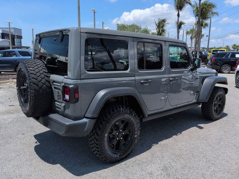 Used 2022 Jeep Wrangler Unlimited Sport AWD/4WD image 5