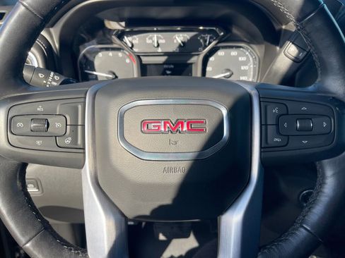 Used 2020 GMC Sierra 1500 Elevation w/ Elevation Value Package image 14