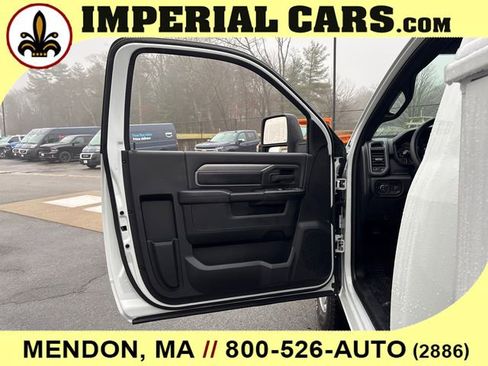 New 2024 RAM 2500 Tradesman w/ Chrome Appearance Group image 14