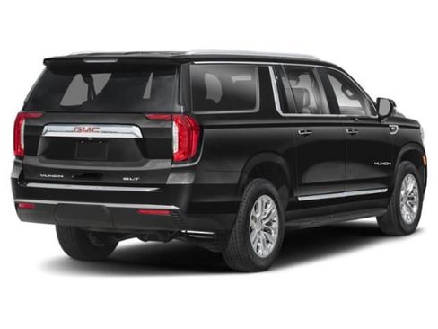Used 2024 GMC Yukon XL SLT w/ SLT Luxury Package AWD/4WD image 3