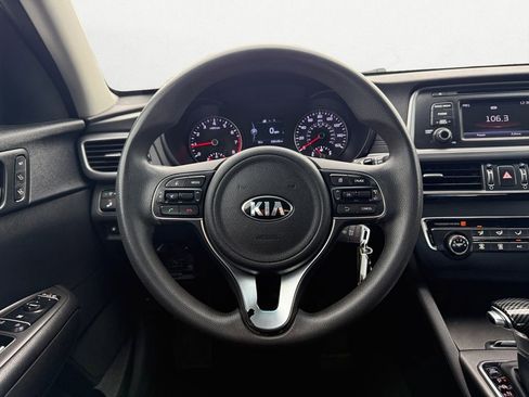 Used 2016 Kia Optima LX w/ LX Convenience Package FWD image 10