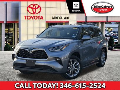 Used 2024 Toyota Highlander Limited