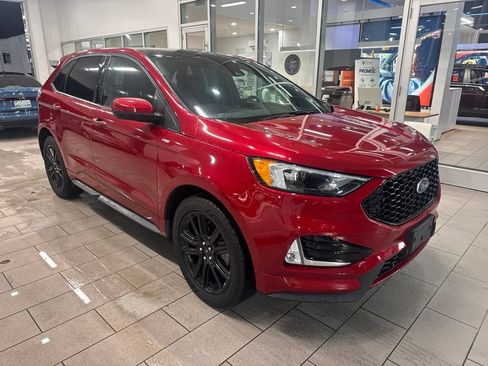 Used 2021 Ford Edge ST-Line FWD image 6