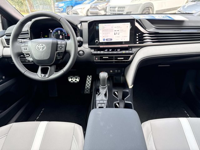 Certified 2026 Toyota Camry SE w/ Convenience Package FWD image 24