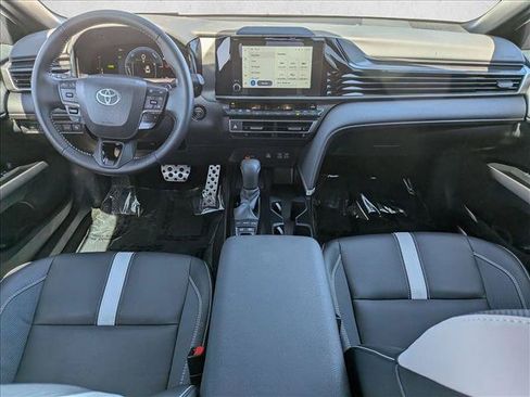 Certified 2025 Toyota Camry SE w/ Convenience Package FWD image 16