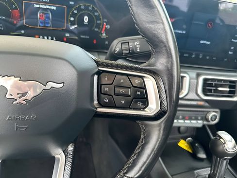 Used 2025 Ford Mustang Premium RWD image 16