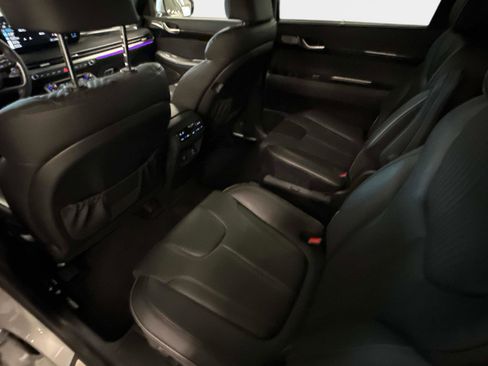 Used 2024 Hyundai Palisade Calligraphy image 14