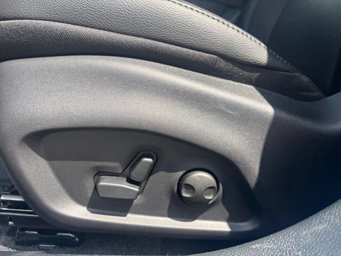 New 2026 Jeep Compass Limited AWD/4WD image 12