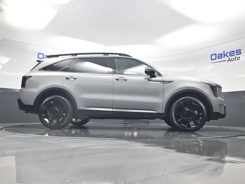 Certified 2026 Kia Sorento SX AWD/4WD image 49