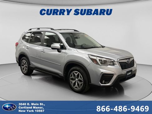 Used 2021 Subaru Forester Premium image 7