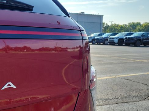 Used 2024 Hyundai Kona SEL FWD image 7