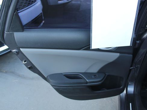 Used 2017 Honda Civic EX-T image 22