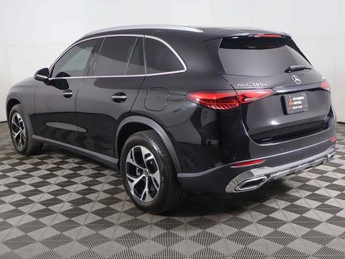 Used 2025 Mercedes-Benz GLC 350e 4MATIC image 10