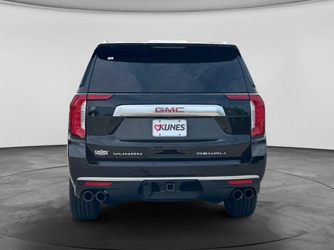 Used 2022 GMC Yukon XL Denali AWD/4WD image 9