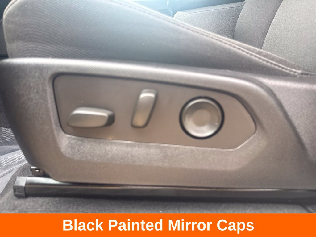 Used 2024 Chevrolet Colorado Trail Boss w/ Technology Package AWD/4WD image 21