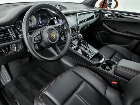 Used 2023 Porsche Macan S AWD/4WD image 27