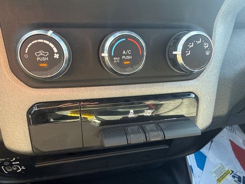 Used 2024 RAM 2500 Tradesman AWD/4WD image 24