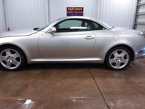 Used 2004 Lexus SC 430 Convertible image 5