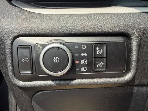 Certified 2023 Ford Explorer XLT w/ Equipment Group 202A AWD/4WD image 19