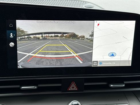 Used 2023 Hyundai Elantra SEL w/ Convenience Package image 22