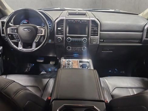 Used 2018 Ford Expedition Max Platinum AWD/4WD image 6