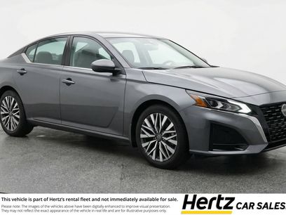 Used 2025 Nissan Altima 2.5 SV