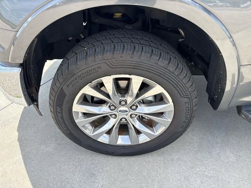 Used 2017 Ford F150 Lariat AWD/4WD image 12