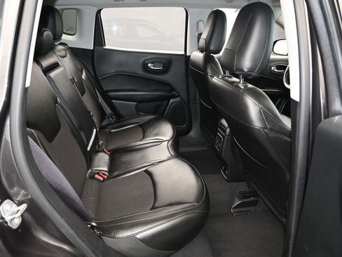 Used 2021 Jeep Compass Latitude w/ Driver Assistance Group image 38