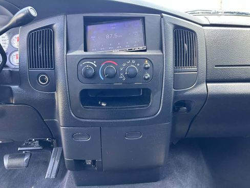 Used 2004 Dodge Ram 3500 Truck SLT w/ Sport Appearance Group image 17