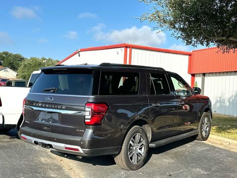 Used 2024 Ford Expedition Max Limited AWD/4WD image 5