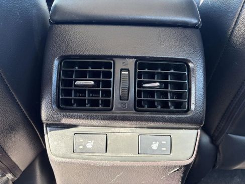 Used 2015 Subaru Legacy 2.5i Limited image 21