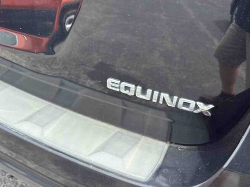 Used 2015 Chevrolet Equinox LS image 9