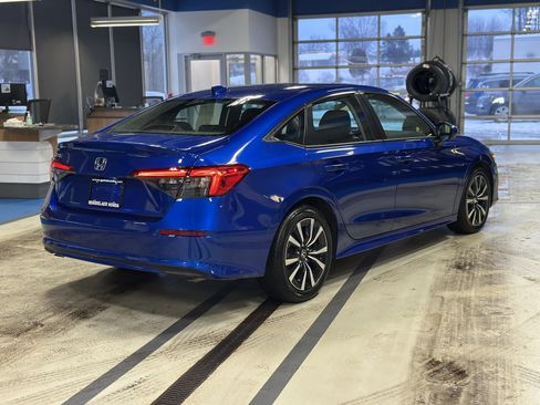 Used 2023 Honda Civic EX image 4