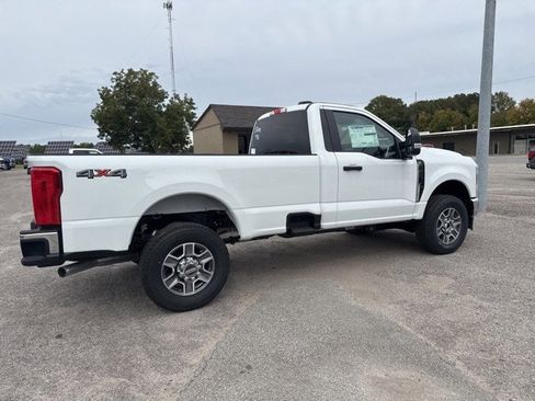 New 2025 Ford F350 XLT AWD/4WD image 40