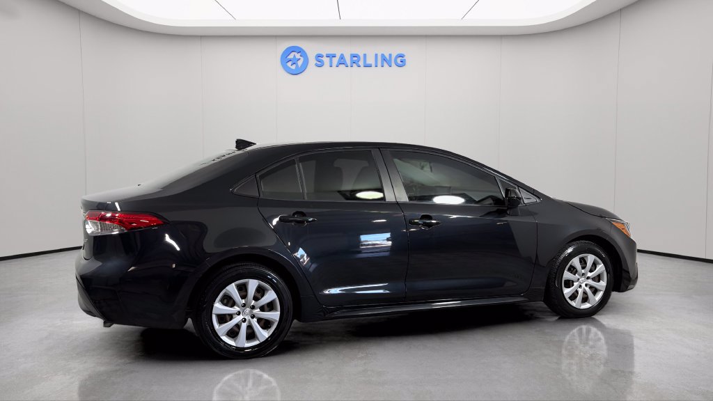 Used 2021 Toyota Corolla LE FWD image 10
