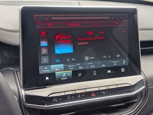 New 2025 Jeep Compass Limited w/ Sun & Sound Group AWD/4WD image 14