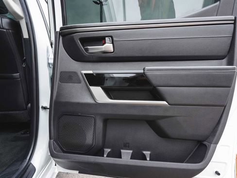 Used 2024 Toyota Tundra Limited image 11