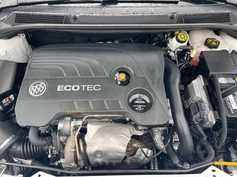 Used 2019 Buick Cascada Sport Touring FWD image 34