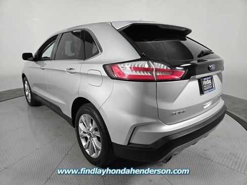 Used 2019 Ford Edge Titanium image 4