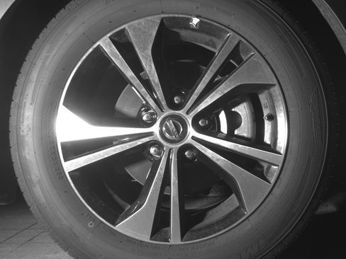 Used 2023 Nissan Sentra SV image 13