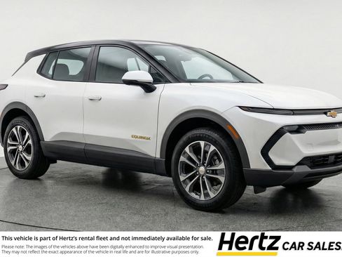 Used 2025 Chevrolet Equinox LT FWD image 1