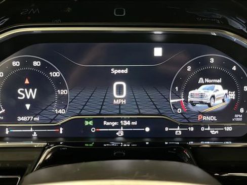 Used 2023 GMC Sierra 1500 SLT image 16