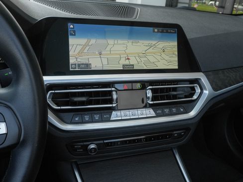 Used 2022 BMW 430i Convertible w/ Convenience Package RWD image 22