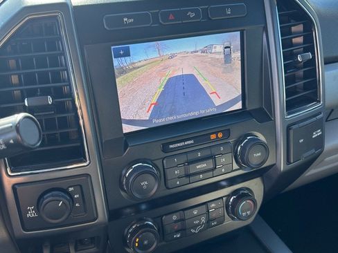 Used 2020 Ford F250 XLT w/ XLT Premium Package image 13