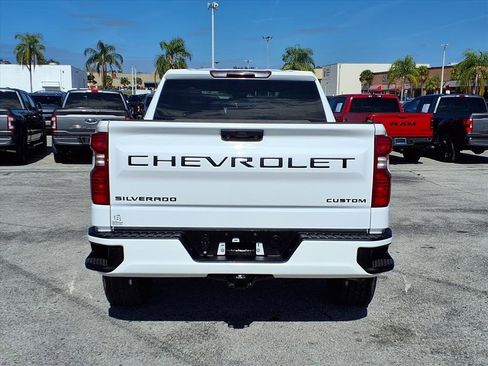 Used 2022 Chevrolet Silverado 1500 Custom w/ LPO, Dark Essentials Package image 6