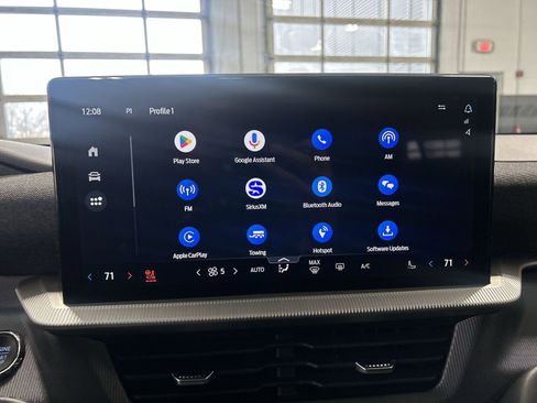 Used 2025 Ford Explorer ST image 12