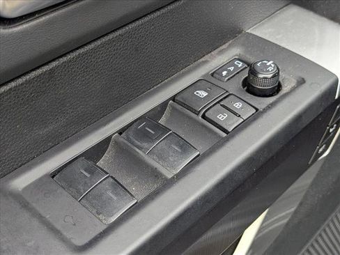 Used 2023 Toyota Sequoia Platinum AWD/4WD image 15