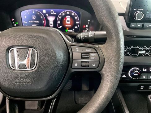 Used 2023 Honda Accord EX image 24