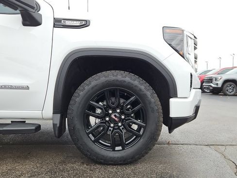 Used 2025 GMC Sierra 1500 Elevation w/ Preferred Package image 13